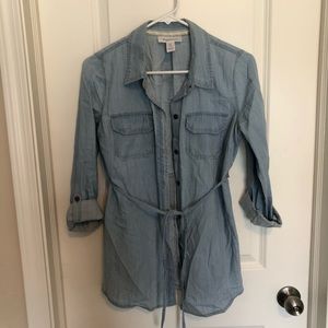 EUC Maternity denim top